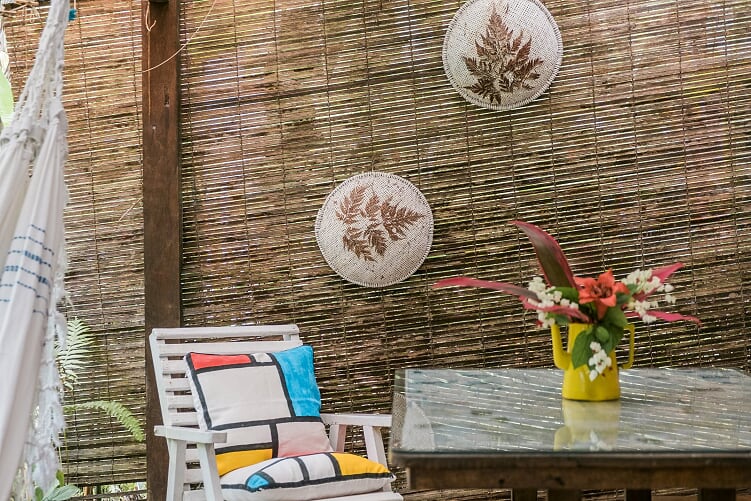 CHALES -  VISTA VARANDA POLTRONA DET.jpg